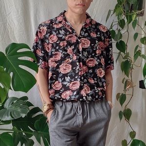 Urban Outfitters Floral Prints Casual Button Down